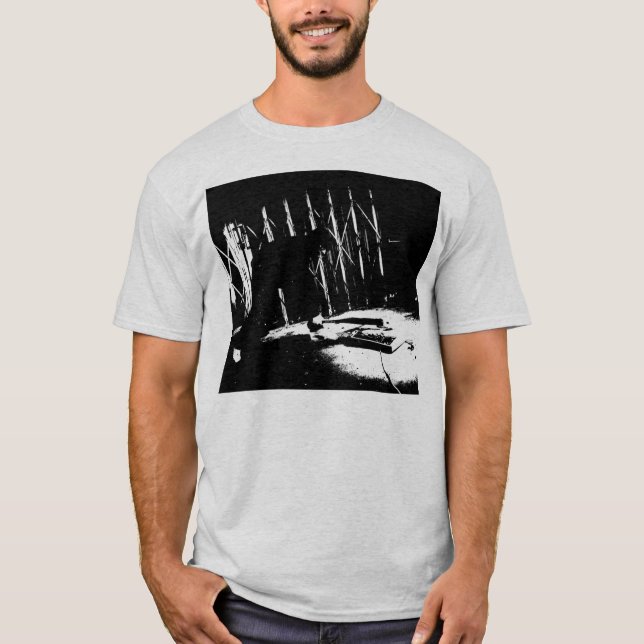 En T-skjorta utan moral Tee Shirt (Framsida)