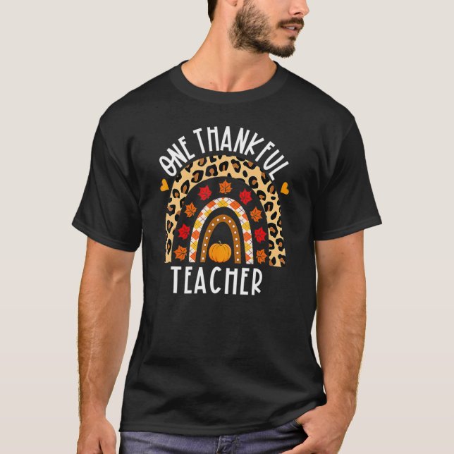 En tacksam lärare Rainbow Teacher Squad Thanksg T Shirt (Framsida)