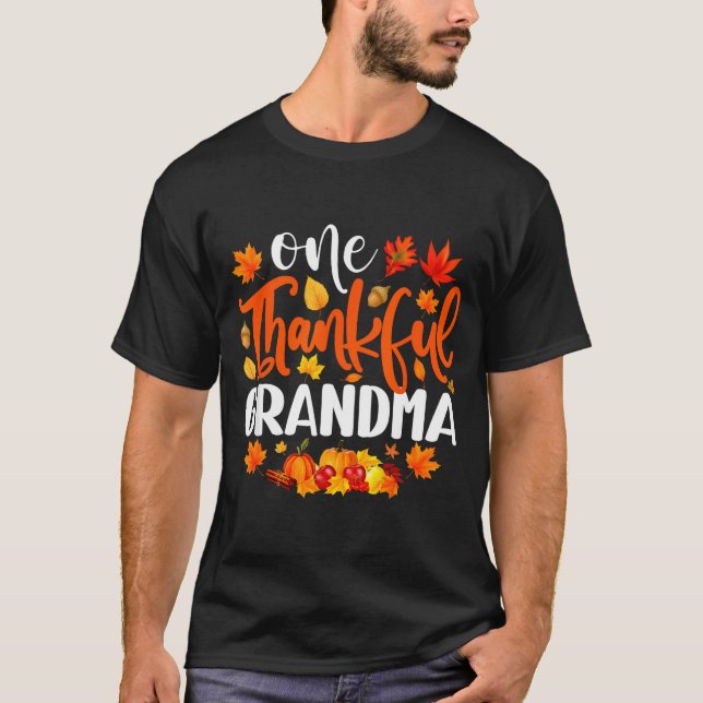 En tacksam mormor Rolig höst Thanksgiving T Shirt (Framsida)