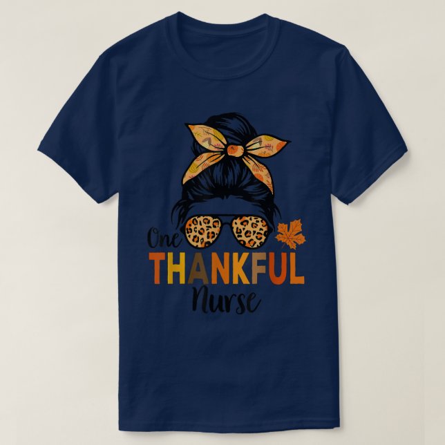 En tacksam sjuksköterska Thanksgiving Women Messy  T Shirt (Design framsida)