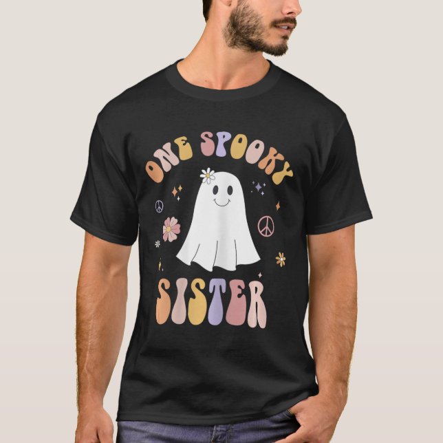 En taloky syster första födelsedag Retro Halloween T Shirt (Framsida)
