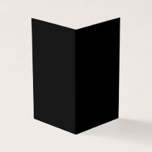 En texturerad svart bakgrund fyller bilden