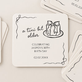 En Tini Bit äldre Bow Cake-Födelsedagsfest-favorit Underlägg Papper Kvadrat