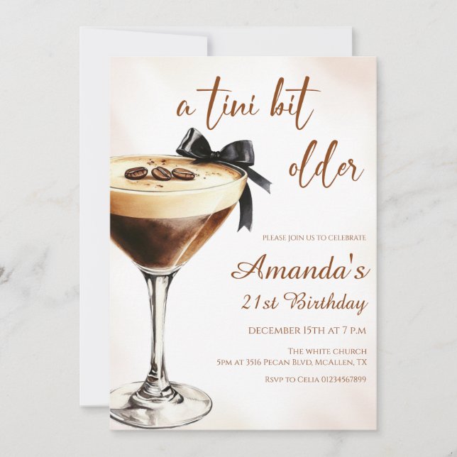 En Tini Bit Äldre Espresso Martini Födelsedag Inbjudningar (Framsida)