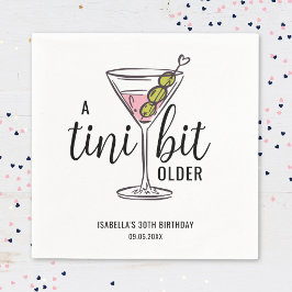 En Tini Bit Äldre Handritad Martini Födelsedag Pappersservett