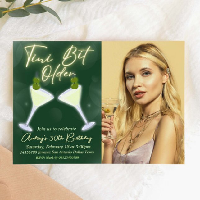 En Tini Bit Äldre - Martini med Foto Inbjudningar (A Tini Bit Older - Martini with Photo Picture Landscape Invitation)