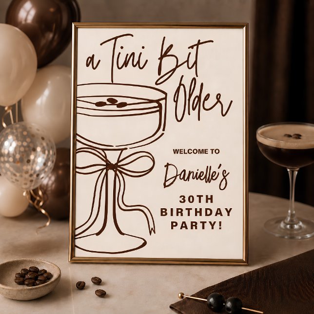 En Tini Bit Older Espresso Martini Födelsedagsskyl Poster (Skapare uppladdad)
