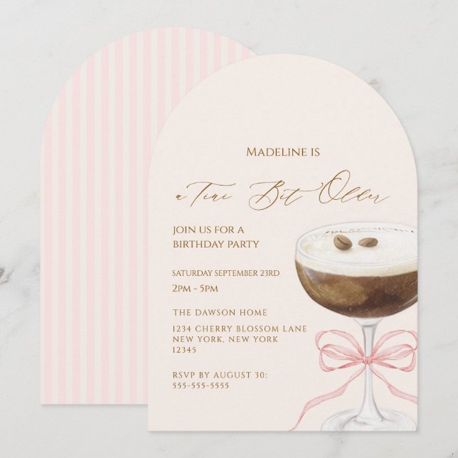 En Tini Bit Older Espresso Martini Randig Födelsed Inbjudningar (Fram/baksida)