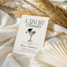 En Tini Bit Smartare Svart Vitt Examen Inbjudningar