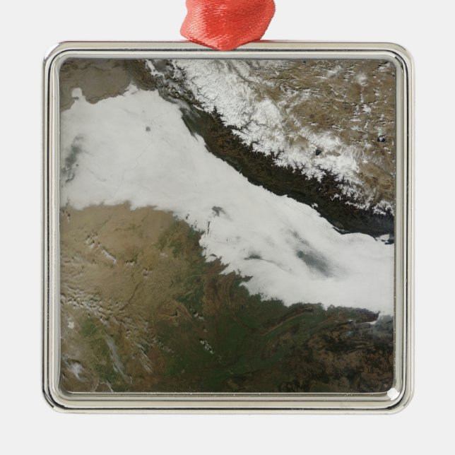 En tjock bank med låga moln julgransprydnad metall (Framsidan)