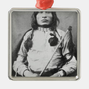 En tjurkrigare, 1882 (b-/wfotoet) julgransprydnad metall