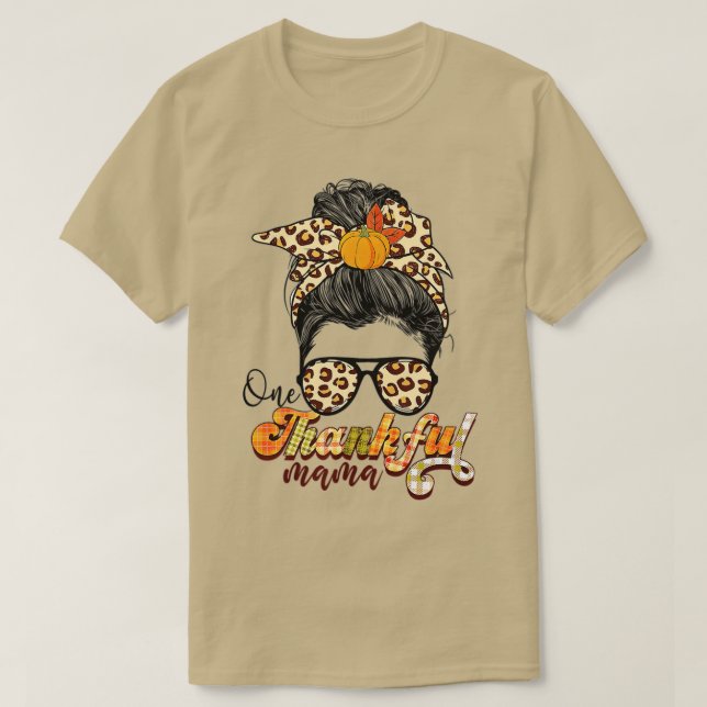En tjusig Mamma, en ljuv Messy Bun-höst än T Shirt (Design framsida)