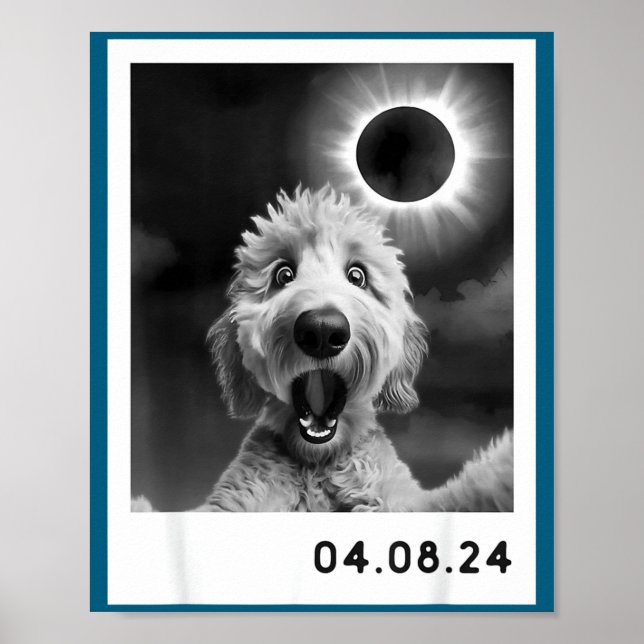 En total solförmörkelse Goldendoodle hund Poster (Framsidan)