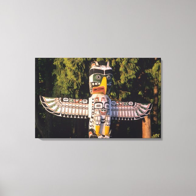 En totempål i Vancouver, Kanada. Canvastryck (Framsida)