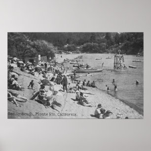 En typisk dag vid Sandy Beach Monte Rio, CA Poster