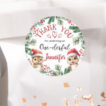 EN underbar ekorre jul 1° födelsedagsdag Tack Runt Klistermärke<br><div class="desc">Sprid tacksamhet och glädje med vår "ONEGreat Squirrel jul 1st Birthday"-Tack. Den perfekt som avslutar beröring för att uttrycka din uppskattning. Köp nu och tillför ett litet sötningsmedel till dina tacksamma favoriter!</div>