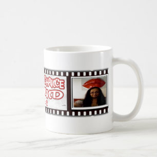 EN UNDERSTÖDJA RISKERAR RUNT OM KYSSMUGGEN KAFFEMUGG