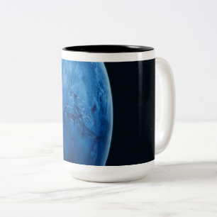 En vacker blå planet Två-Tonad mugg