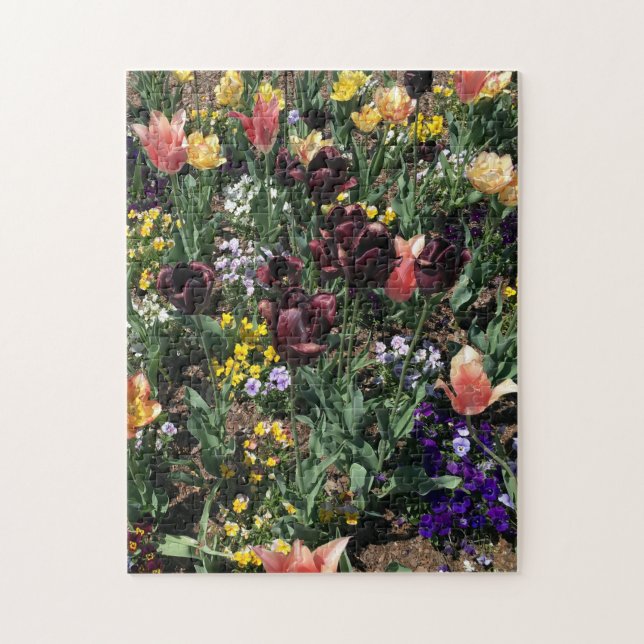 En vacker blomsterträdgård pussel (Vertikal)