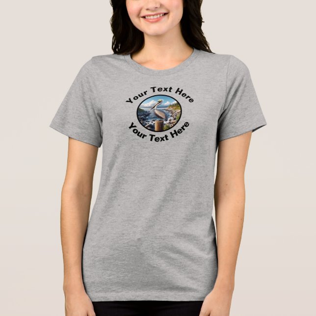 En vacker brun pelikan med Anpassningsbar T Shirt (Framsida)