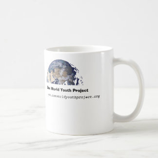 En världsungdom projekterar muggen kaffemugg
