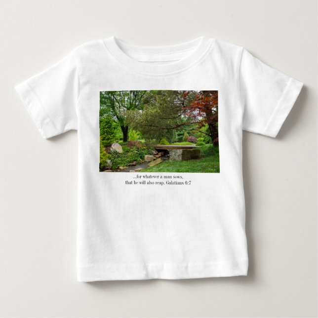 En vårpromenad t shirt (Framsida)