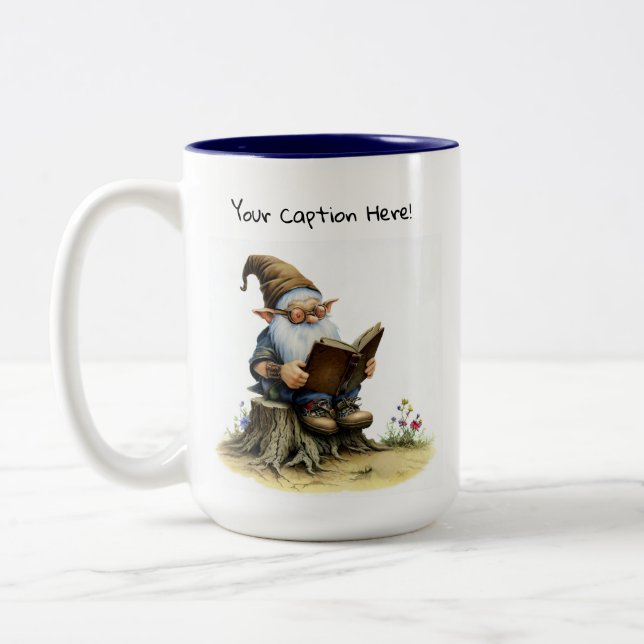 En vattenfärgsmålning av en Cute Gnome Två-Tonad Mugg (Vänster)