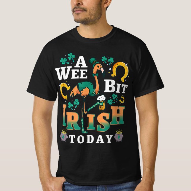 En vecka, iriska idag | Patrick's Day Flamingo T Shirt (Framsida)