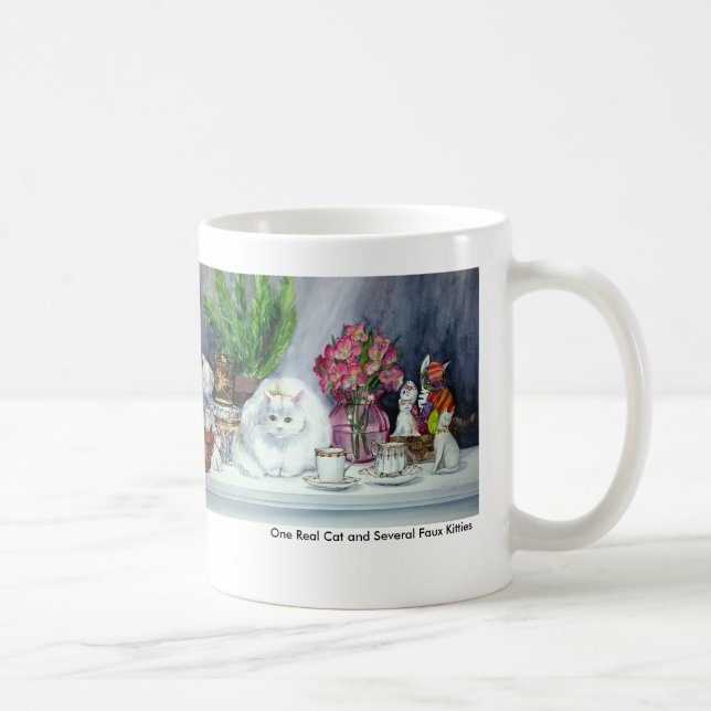 En verklig katt och mugg för flera Fauxkattungar (Höger)