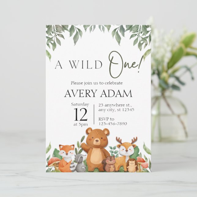 EN vild EN Grey Woodland Animals Baby Shower Inbjudningar (Stående Fram)