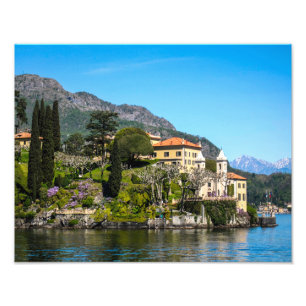 En villa på sjön Como, italien - fototryck