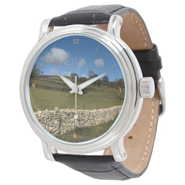 En vinter-mur armbandsur (Vinklad)