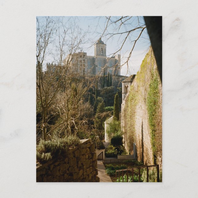 En viskare vy av Girona Vykort (Framsida)