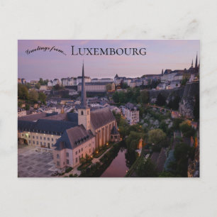 En vy över Luxemburg stad i Luxemburg vykort
