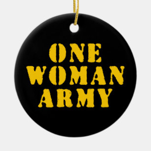 EN WOMAN ARMY JULGRANSPRYDNAD KERAMIK