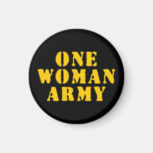 EN WOMAN ARMY MAGNET