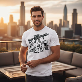 Enade Står Vi T Shirt