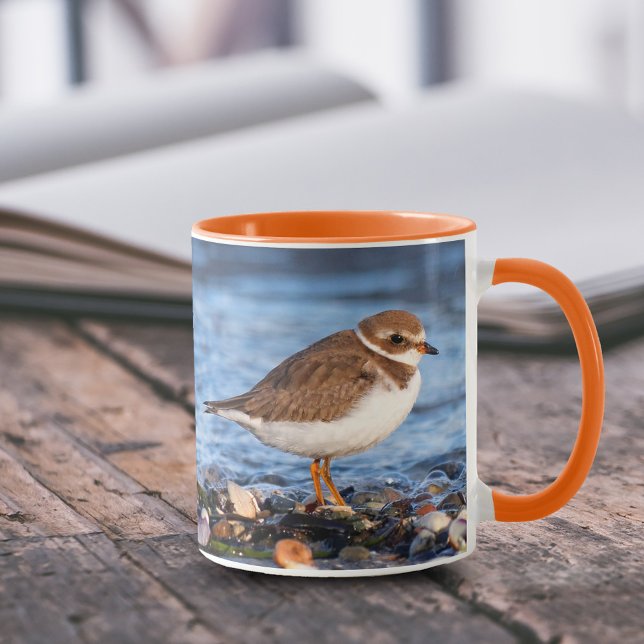 Enande halvpalmerad prover Shorebird Mugg (Stunning Semipalmated Plover on the Beach 11 oz Coffee Mug Cover Photo.)