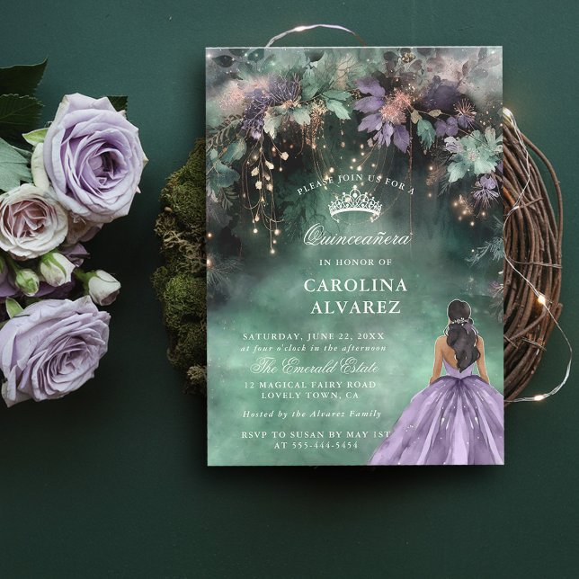 Enchanted Forest Arch Guld Lavender Quinceanera Inbjudningar (quince invitation quinceanera emerald green lavender enchanted forest magical fairy tale elegant )