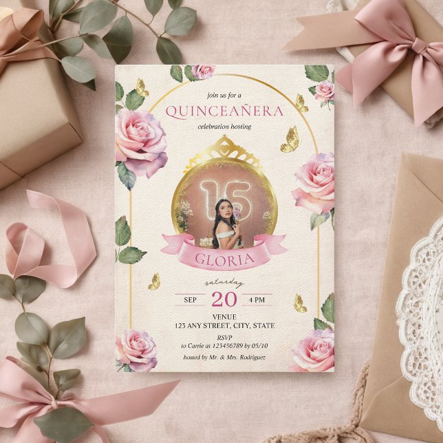 Enchanted Garden Rosa ros Guld Photo Quinceanera Inbjudningar (Enchanted Garden Pink Roses Photo Quinceanera  Princess Tiara 15th Birthday Party Gold Arch)