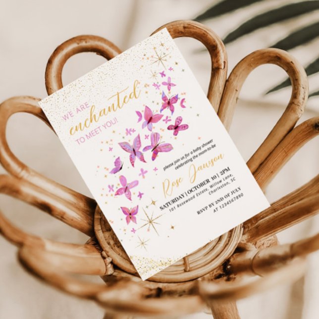 Enchanted To Meet You Butterfly Baby Shower Inbjudningar (Magical pink and gold glitter baby shower invitation design for our mom to be and her little girl)