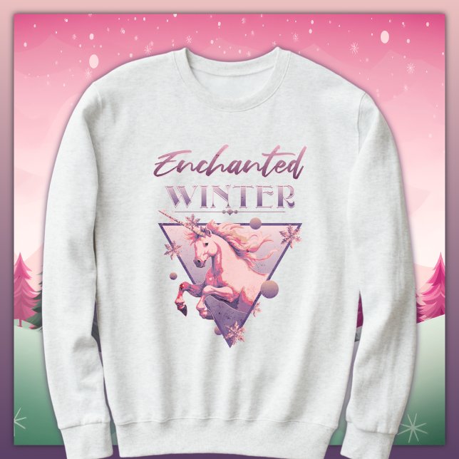 Enchanted Winter Rosa Unicorn Retro T Shirt (Skapare uppladdad)