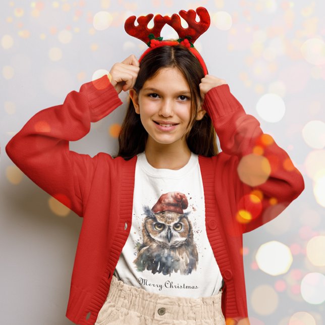 Enchanted Winter Uggla, anpassningsbar T Shirt (Skapare uppladdad)