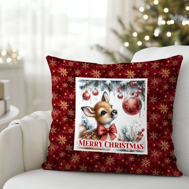 Enchanting baby fawn snowy forest scene Christmas  Kudde (Enchanting baby fawn snowy forest scene Christmas pillow)