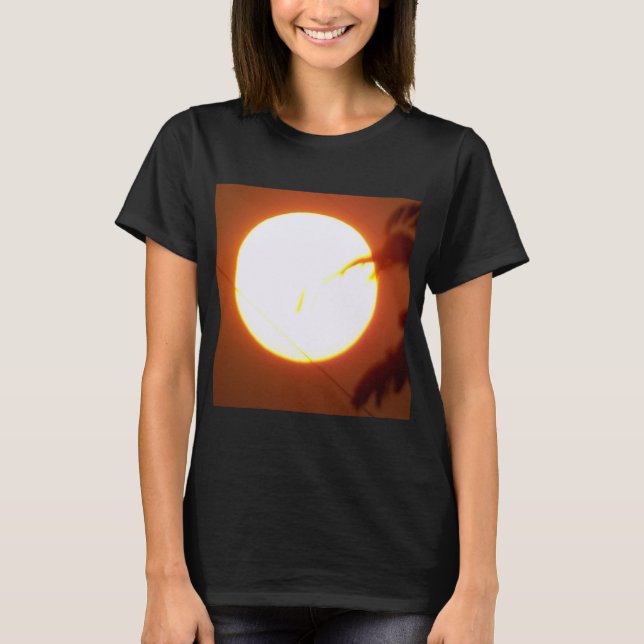 Enchanting Full Moon Women's Basic T Shirt (Framsida)