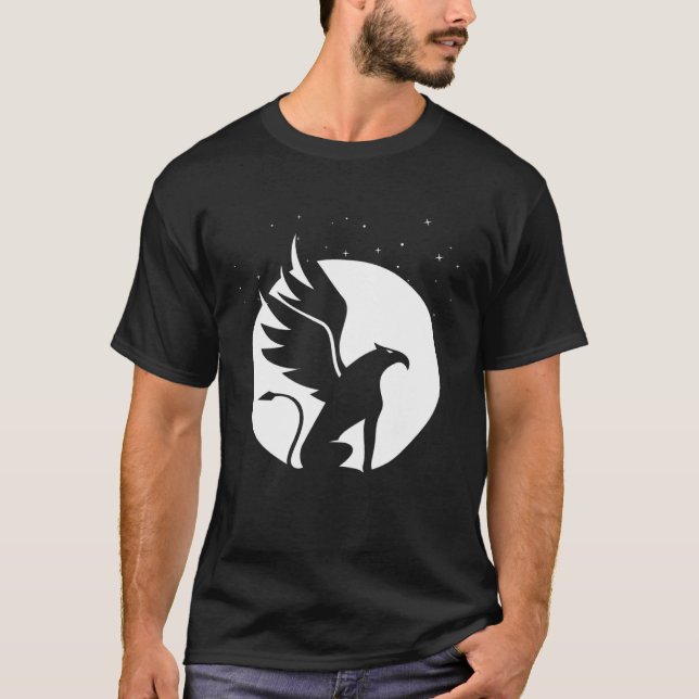 Enchanting Griffin graphic with Celestial Backdrop T Shirt (Framsida)