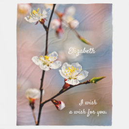 Enchanting Japansk Apricot Flowers Fleecefilt