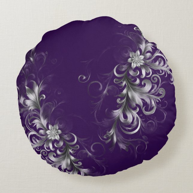 Enchanting Purple and Silver Accents  Round Pillow Rund Kudde (Baksidan)