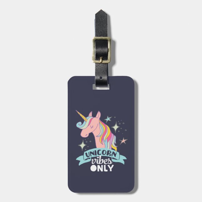 Endast finnig Humor Unicorn Vibe Bagagebricka (Vertikal Framsida)