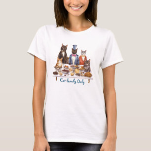 Endast kattfamilj T-Shirt